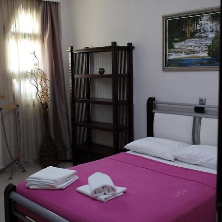 Irenes Apartment Kallithea  Esterno foto