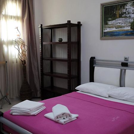 Irenes Apartment Kallithea  Esterno foto