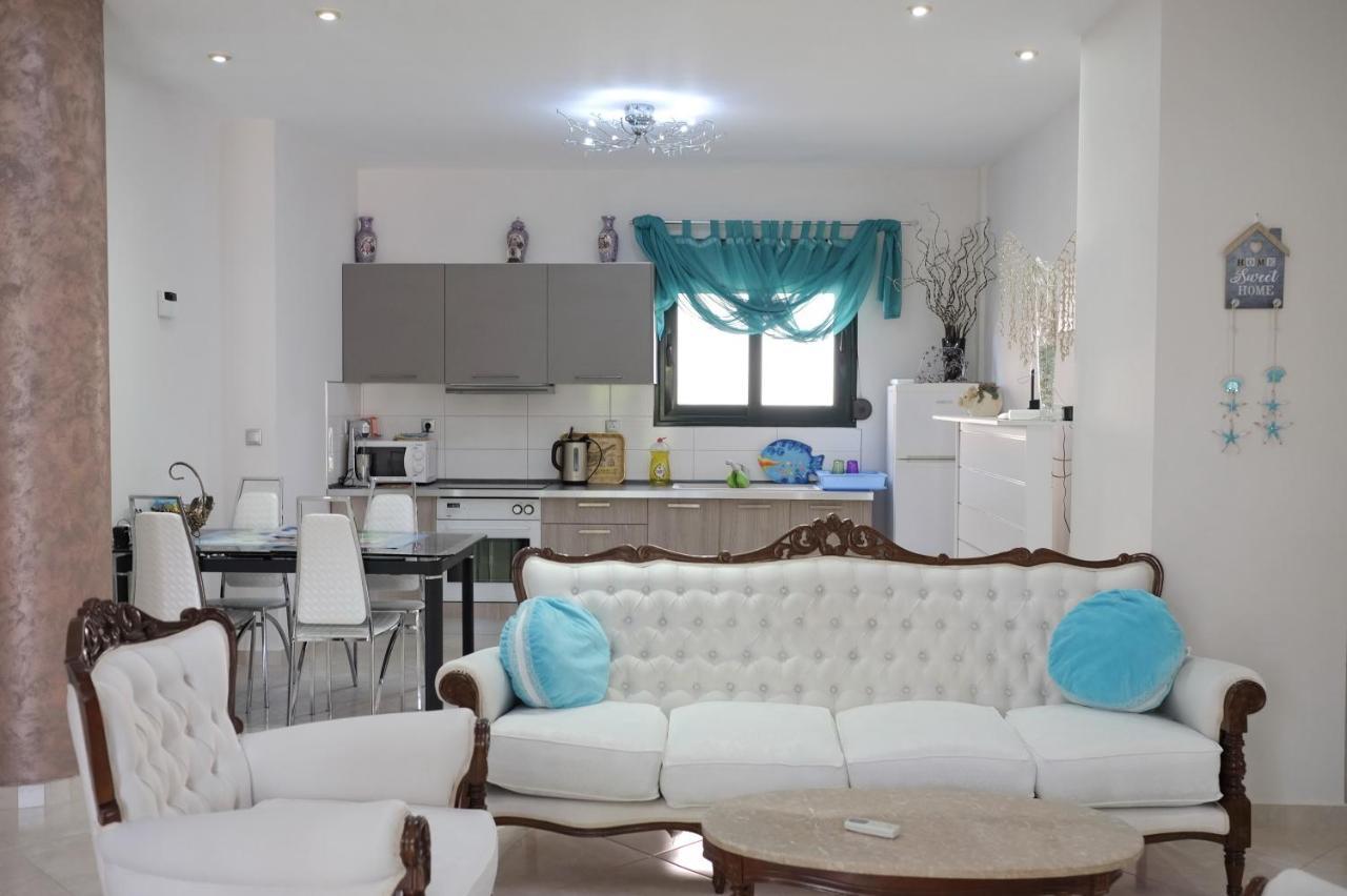 Irenes Apartment Kallithea  Esterno foto