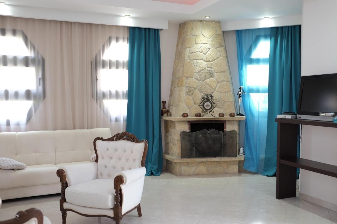 Irenes Apartment Kallithea  Esterno foto