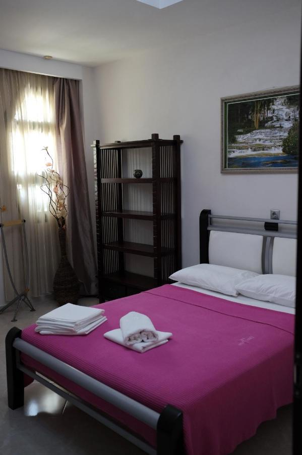 Irenes Apartment Kallithea  Esterno foto