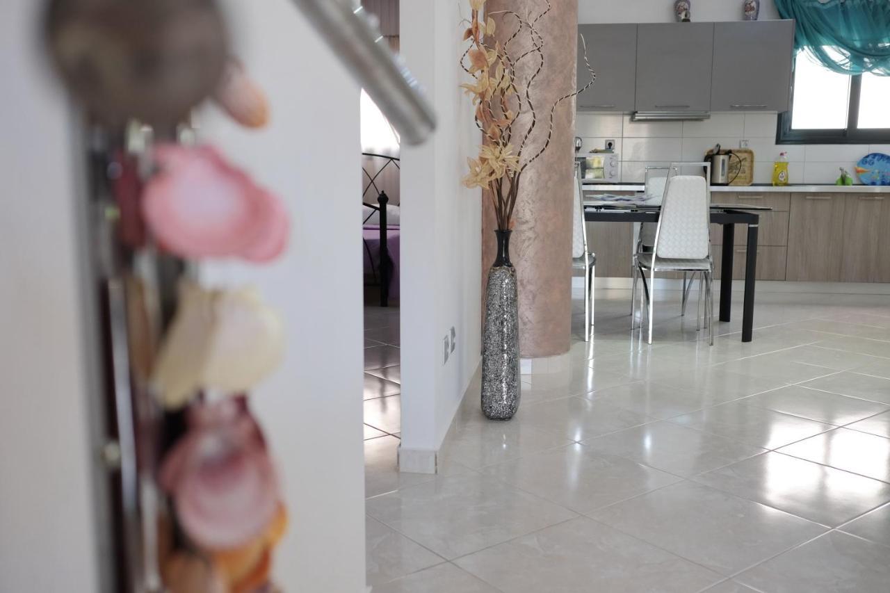Irenes Apartment Kallithea  Esterno foto